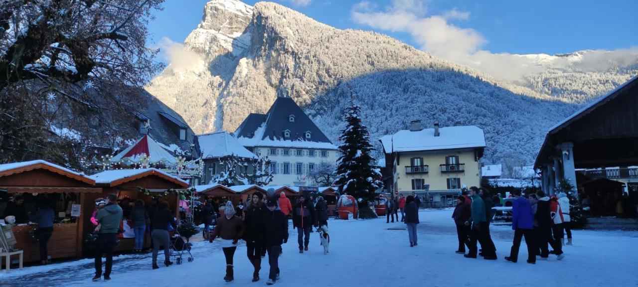 Domaine Du Grand Tetras Samoens Apartman Kültér fotó